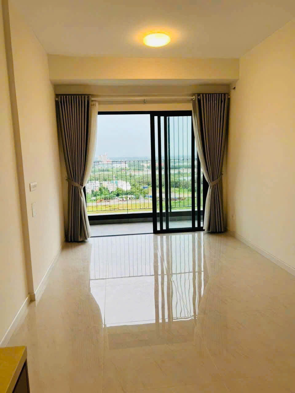 Cho thuê 2 Phòng ngủ Victoria Village hoàn thiện cơ bản
